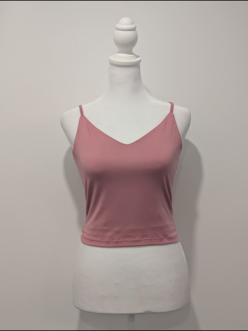Dynamite Spaghetti Strap V-Neck Cropped Cami - Pink